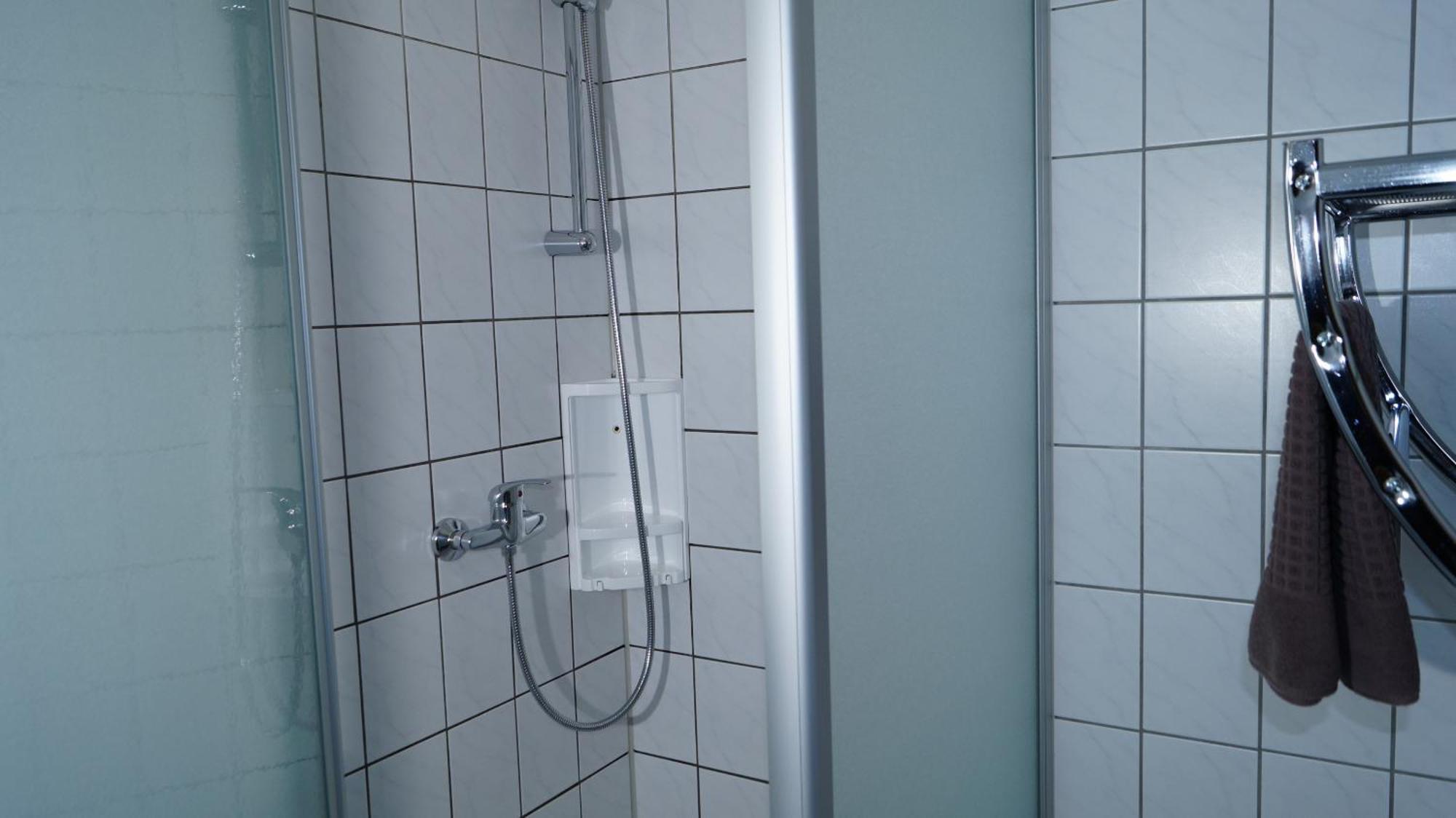 Landgasthof Falken Huttlingen Bilik gambar
